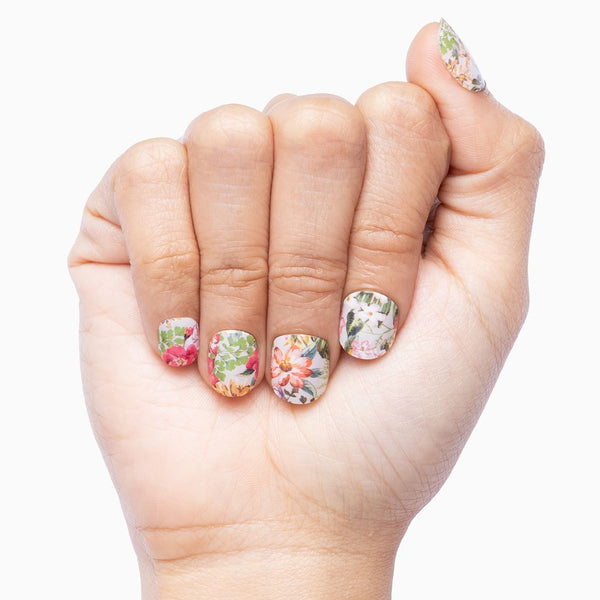 Lipstick Daisies